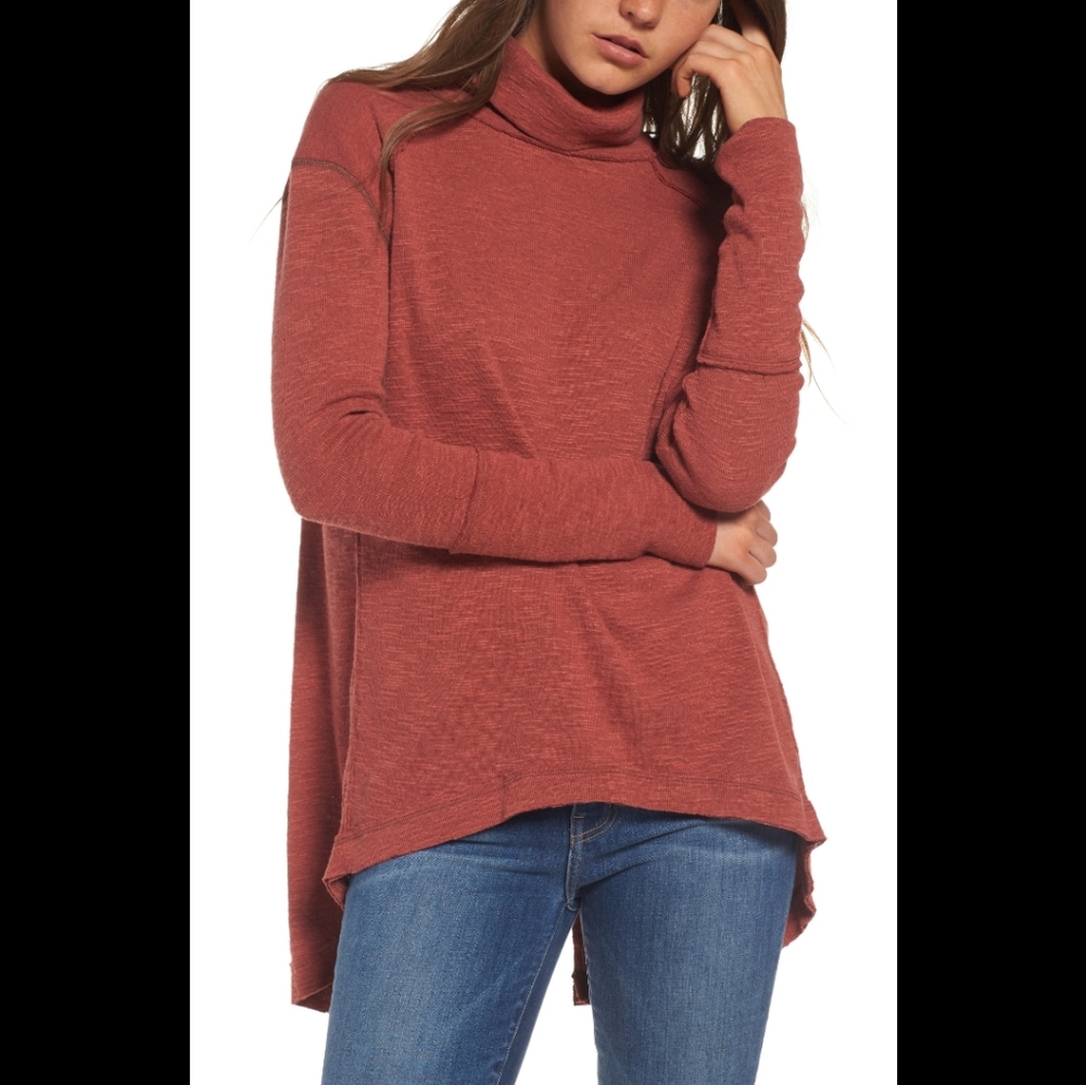 Free People split back turtleneck top
